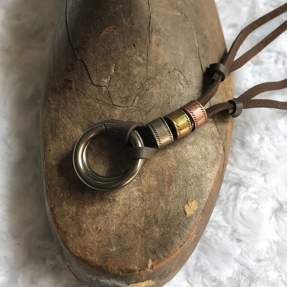 MALeBOX Other - RETRO DOUBLE RING LEATHER NECKLACE